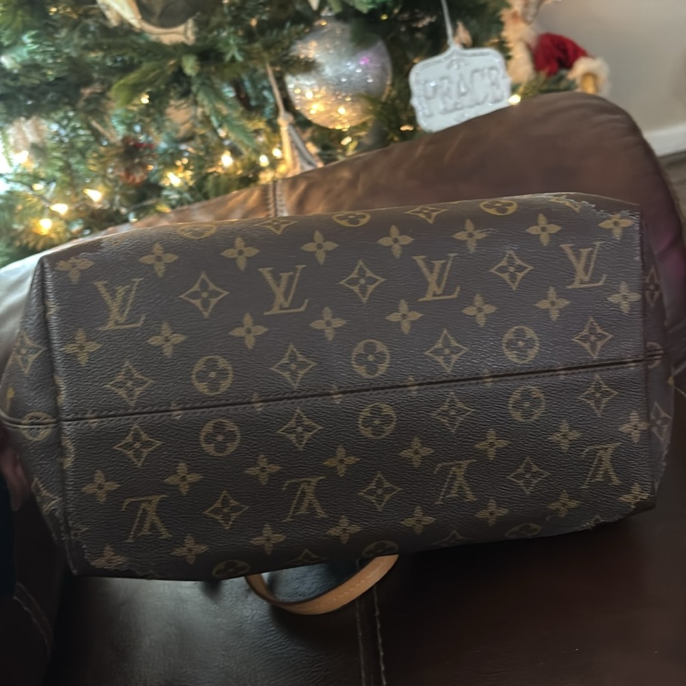 Louis Vuitton Brown Monogram Iena MM - Picture 10 of 16